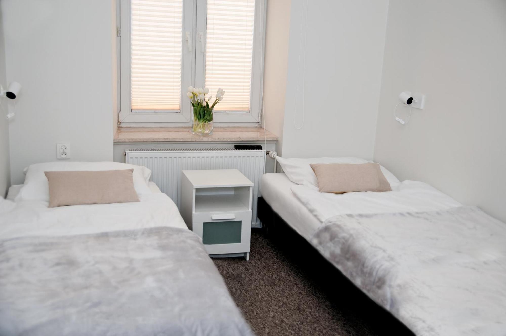 Rodmos Hostel Lublin Exterior foto